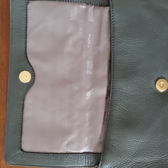 Michael Kors bag - Picture 3 of 7